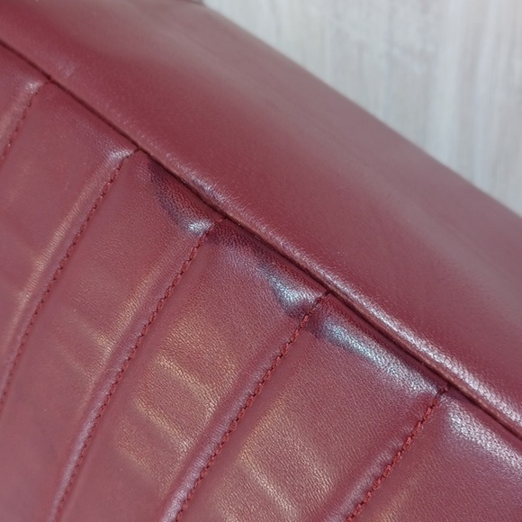 Henri Bendel 712 Zip Tote Laptop Bag  Burgundy - Picture 11 of 17